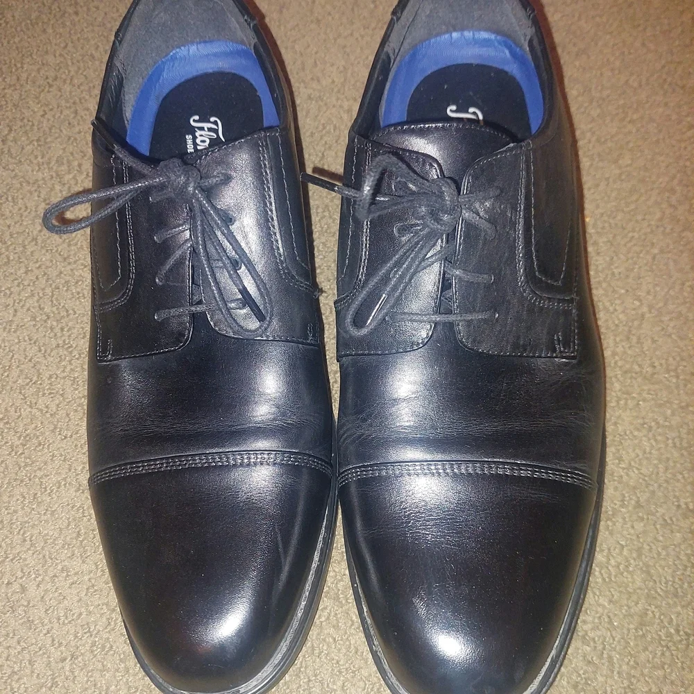 Florsheim Men Black Leather Oxford Shoes Timeless Design, Great Condition